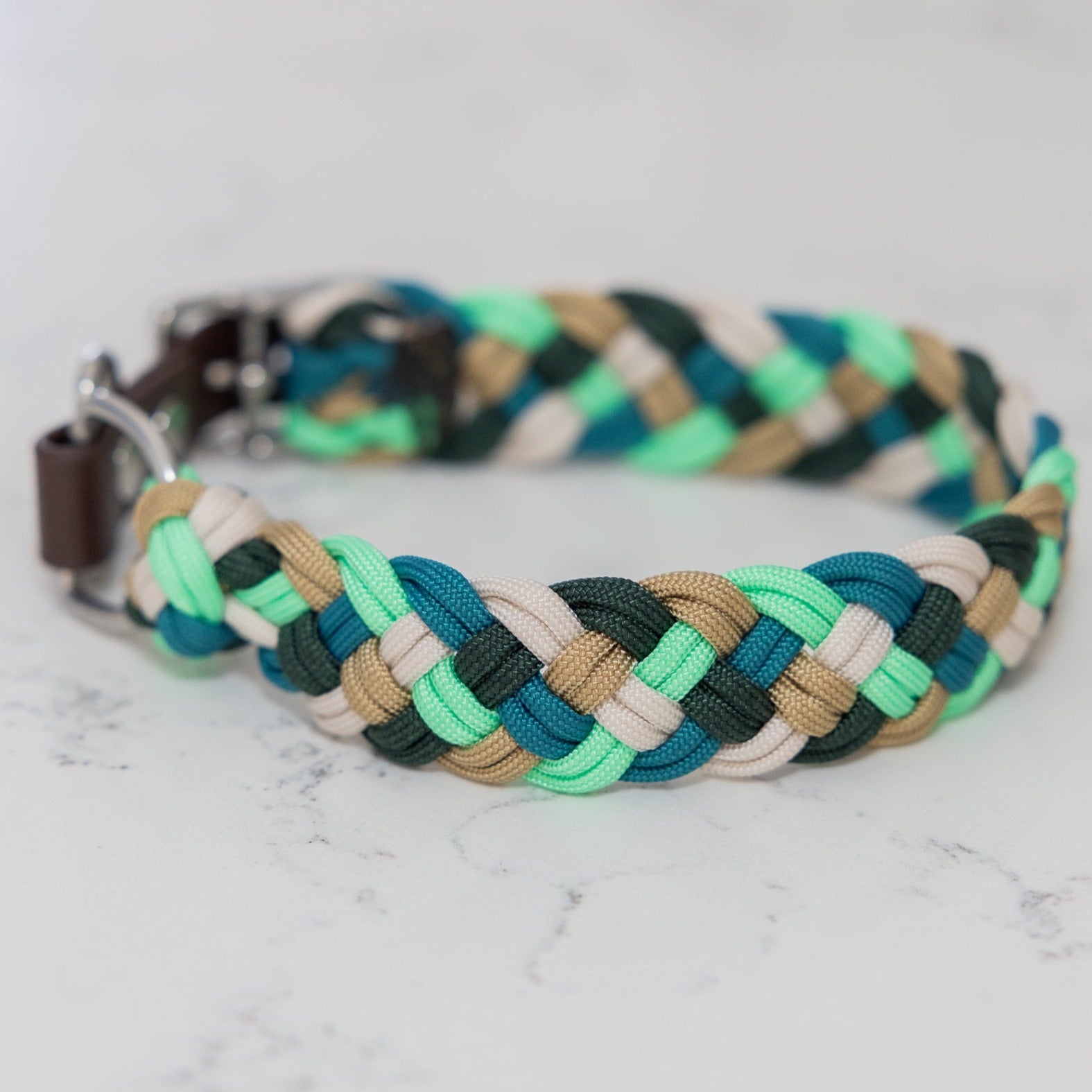 Green and Blue paracord dog collar