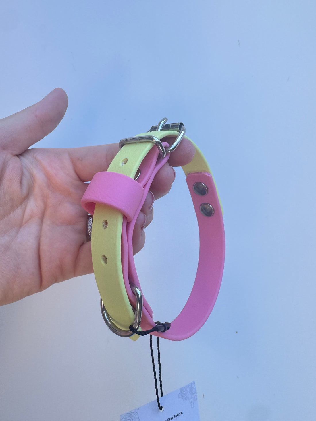 S (29-35m neck) Pastel yellow/pastel pink (roller buckle)