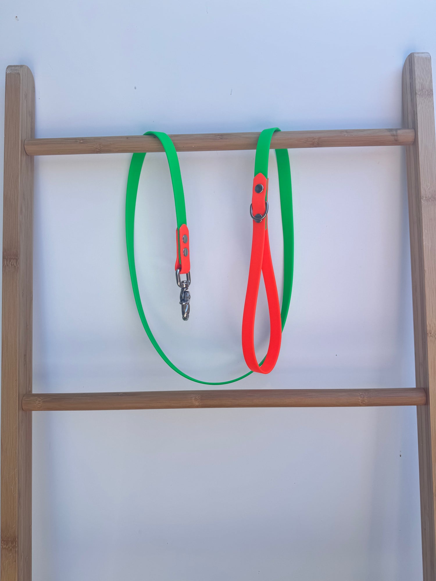 Neon Gree/Neon Orange 1.2m Lead (1.6cm wide/lightweight)