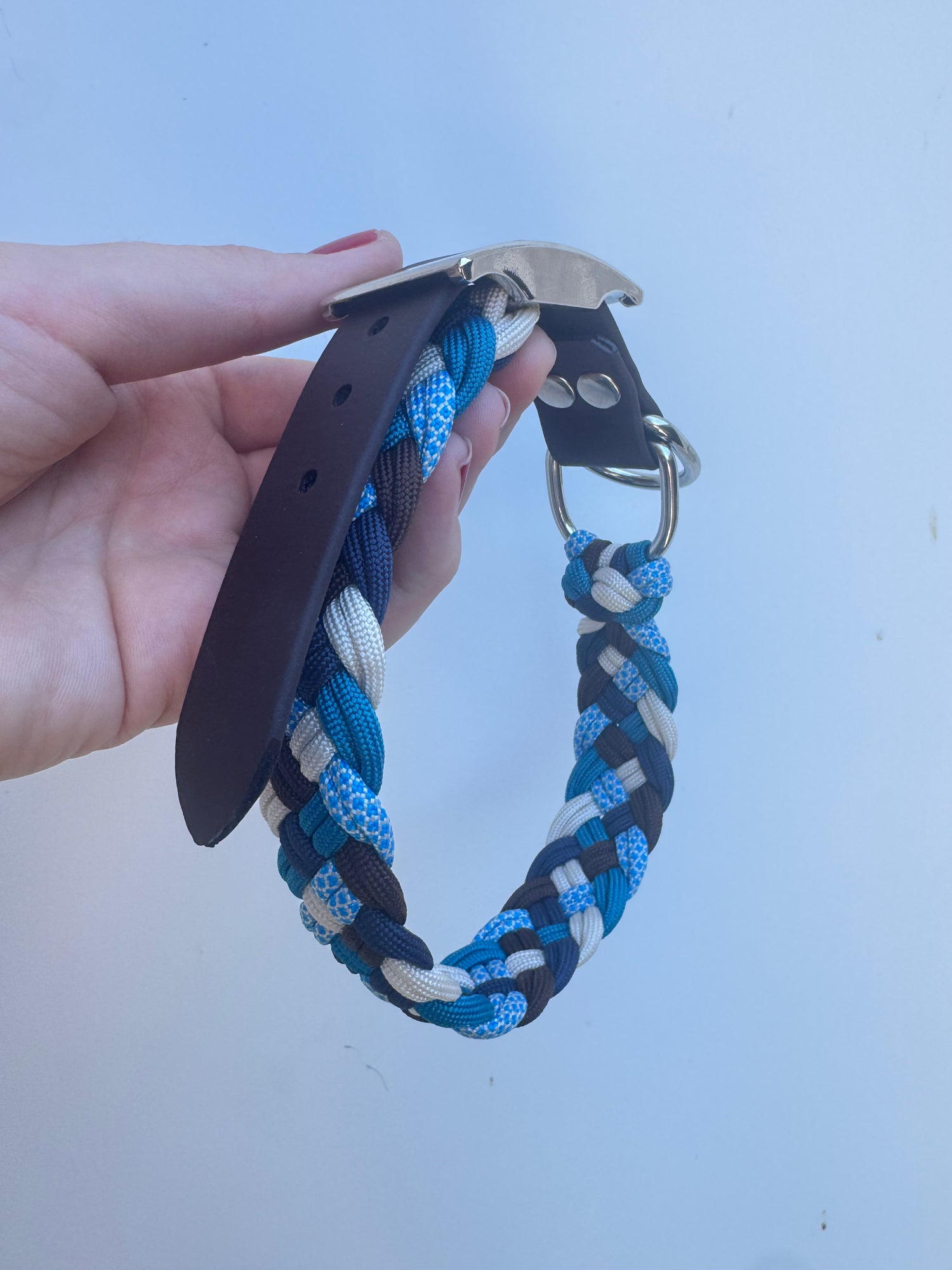 L (40-46cm neck) Blue River Collar/Nickel Hardware (not waterproof)