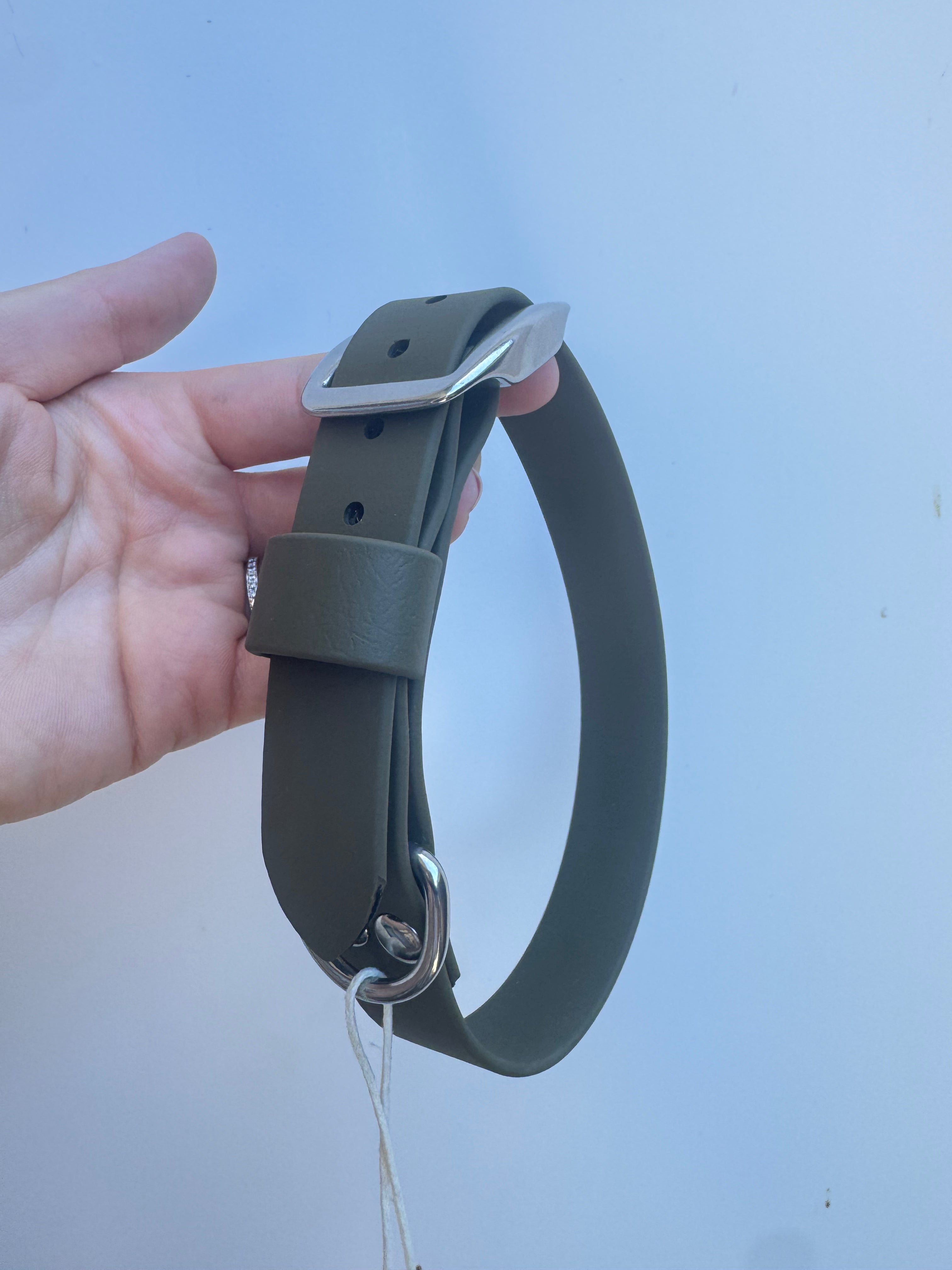 L (40-47m neck) Moss collar (2.5cm wide)