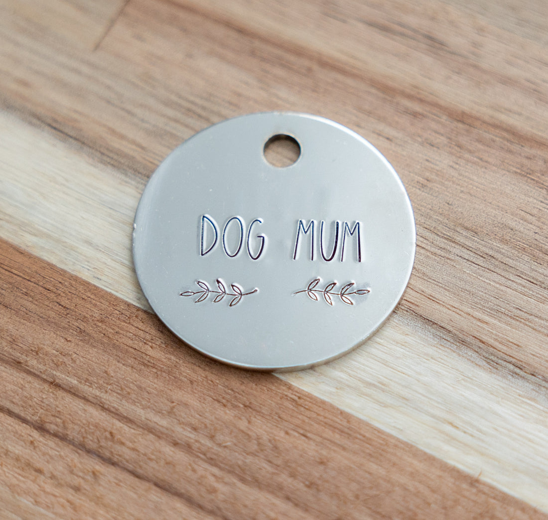 Dog Mum/Dog Dad Metal Key Chain